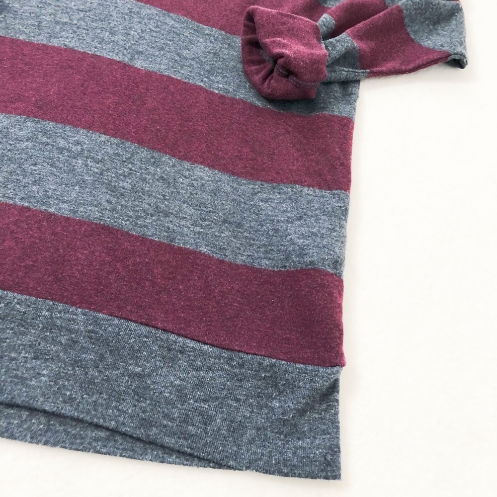 Aritzia TNA Pomona Striped V Neck Oversized Soft Casual T Shirt Rolled Sleeve XS - Picture 8 of 16